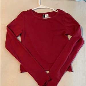 Red lettuce hem top